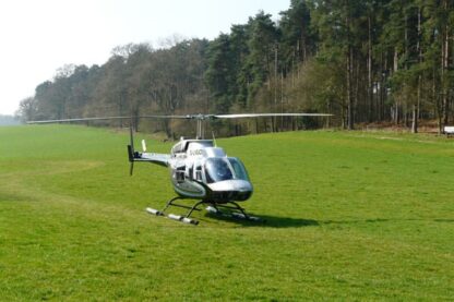 18 Mile Helicopter Pleasure Flight with Bubbly for Two