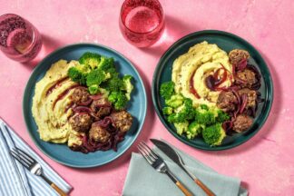 HelloFresh One Week Meal Kit with Three Meals for Four People