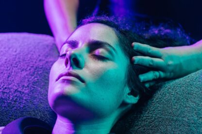 LUSH SPA TANGLED HAIR 25 Minute Scalp and Facial Massage for One