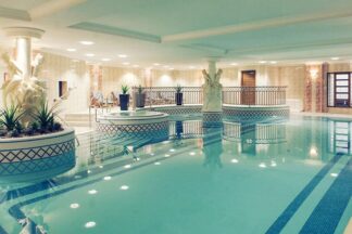Mum to Be Spa Day with 60 Minute Treatment and more at Mercure Dartford Brands Hatch - Midweek