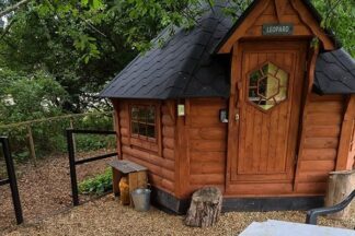 Overnight Stay in a Hobbit Hut with Breakfast for Two at Oak Tree Escape
