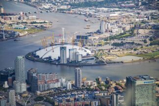The Private City of London Helicopter Tour for Two with Adventure001