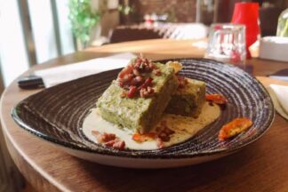 Three Course Vegan Dinner with a Bottle of Prosecco for Two at Da Vinci Italian Restaurant