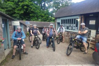 Three Hour Mountain Bike Hire for Two People