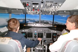 Two Hour Boeing 737 Flight Simulator Experience for One