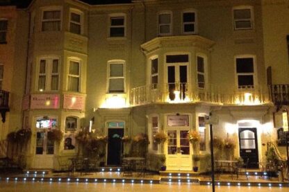Two Night Break for Two at Henry's On The Prom