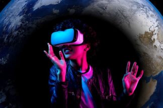 Virtual Reality Bundle Experience for Six at Space Store