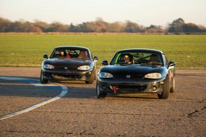 12 Lap MX5 vs BMW Driving Experience with Drift Limits